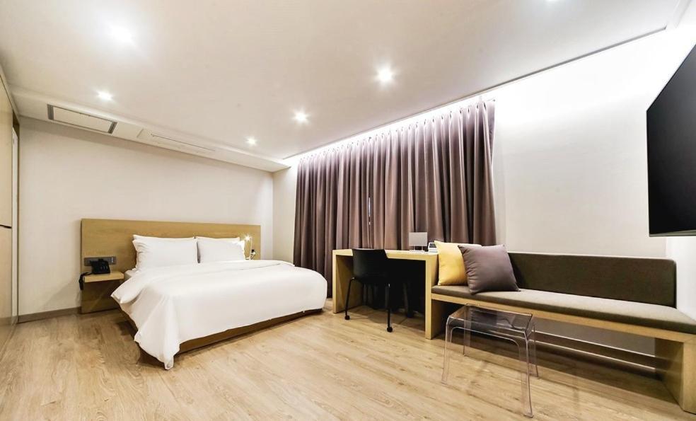 Centro Hotel Chilgok Εξωτερικό φωτογραφία